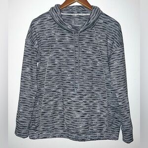 T By Talbots Striped Cowl Neck UPF 50+ Sweatshirt Sz Medium Petite